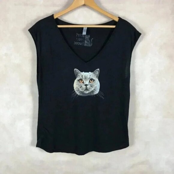 Cute Tabby Cat V-Neck T-Shirt NWOT XL - Picture 1 of 7